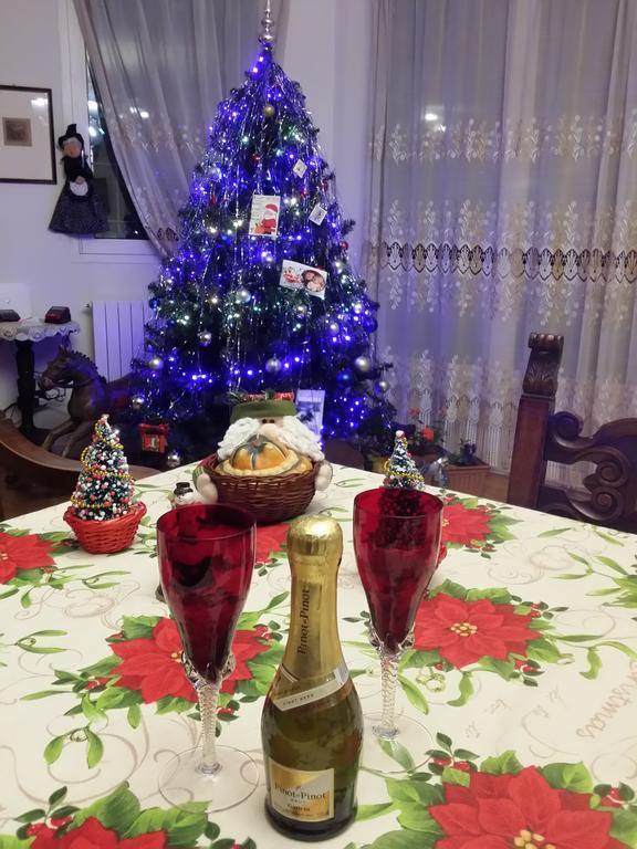 B&B Casa Dei Camini เบนติโวลโญ ภายนอก รูปภาพ