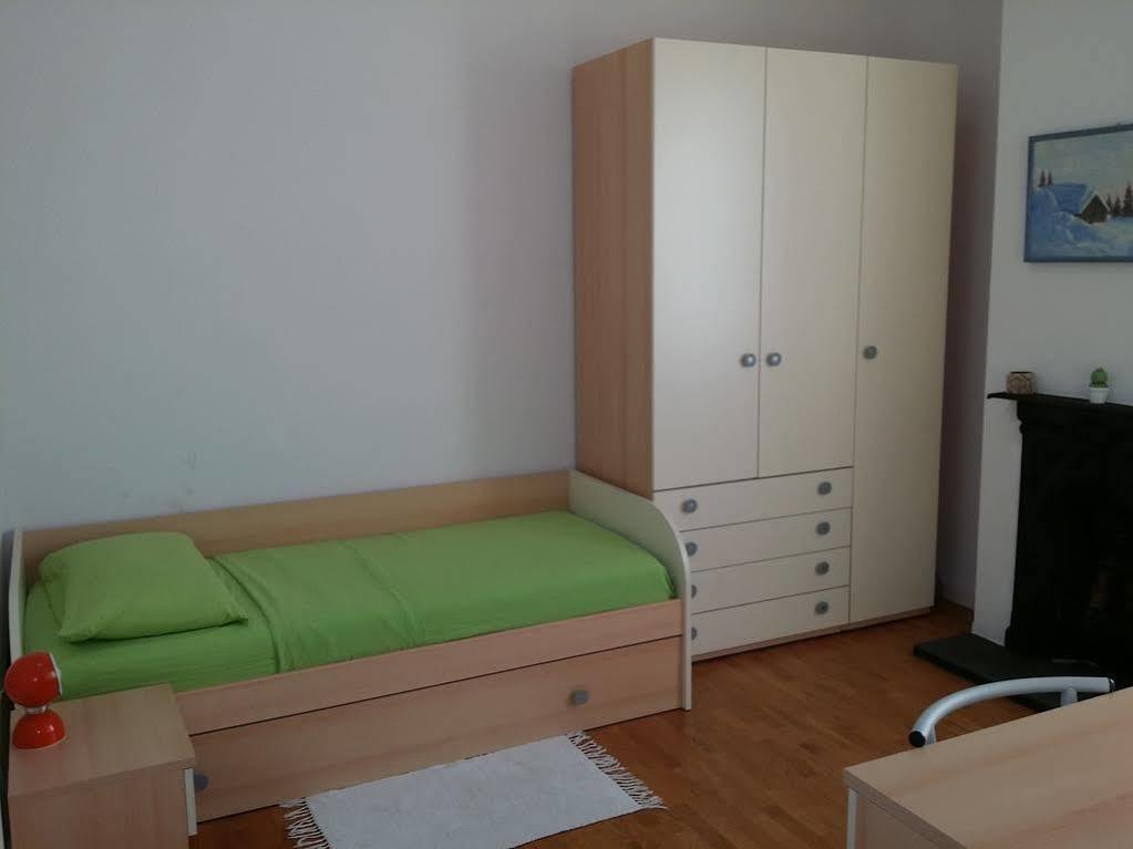 B&B Casa Dei Camini เบนติโวลโญ ภายนอก รูปภาพ